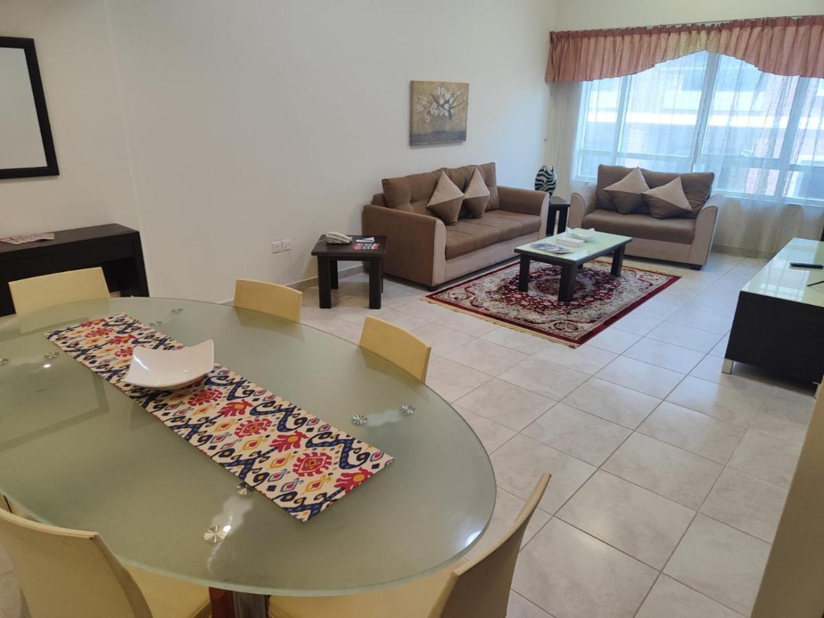 Al Raya Hotel Apartments Dubaj Exteriér fotografie