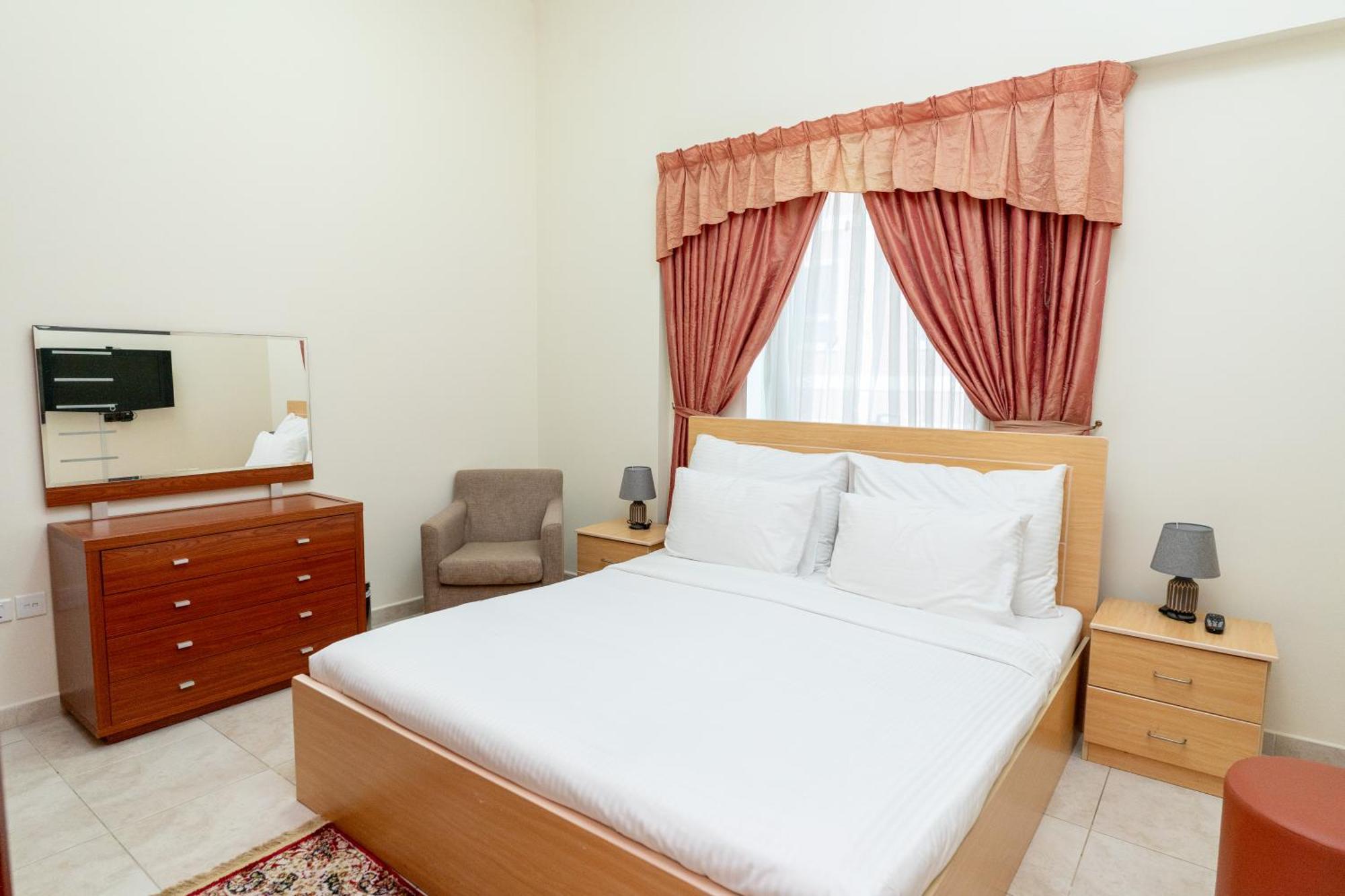 Al Raya Hotel Apartments Dubaj Exteriér fotografie