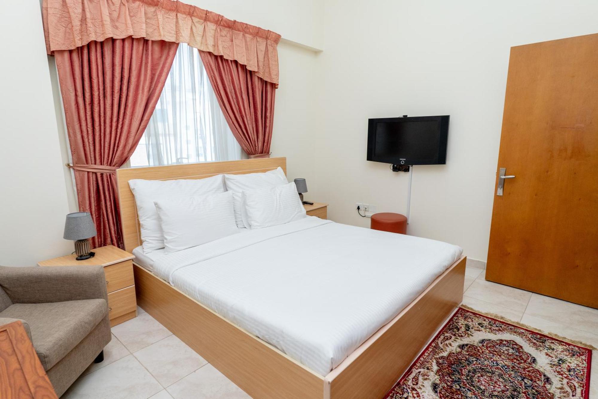 Al Raya Hotel Apartments Dubaj Exteriér fotografie