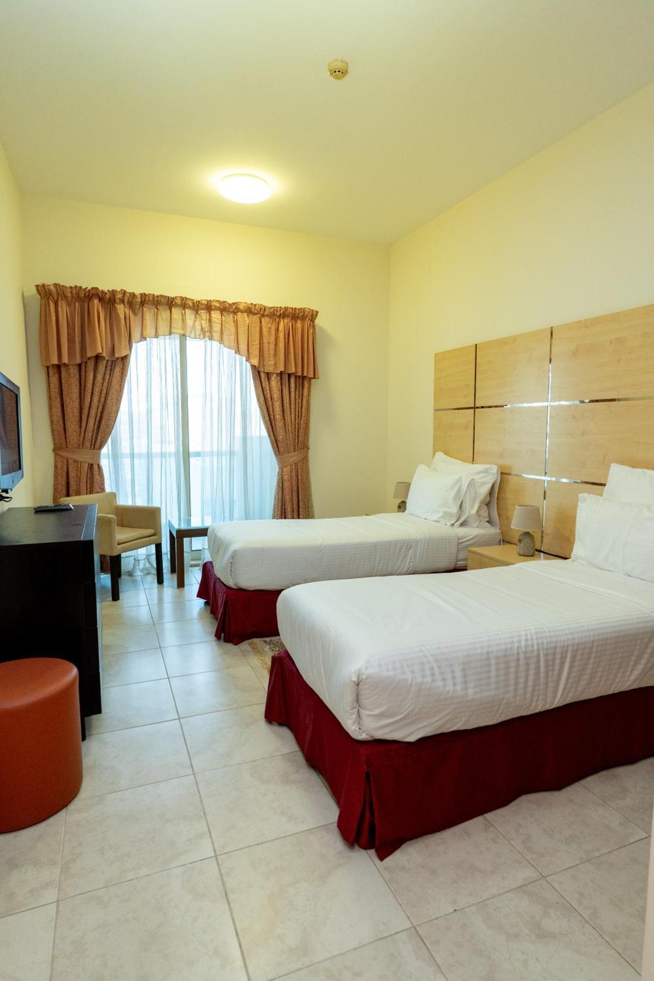 Al Raya Hotel Apartments Dubaj Exteriér fotografie